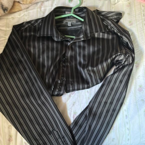 Long sleeve button down - Picture 1 of 3